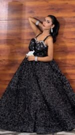 Heavy fancy gown black stone - Image 2