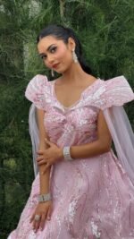 Heavy fancy gown light pink - Image 2